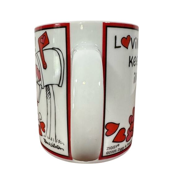 3/$20 Ziggy Comics 2015 White Ceramic Valentine's Day Heart Loving Thoughts Mug - Picture 4 of 8